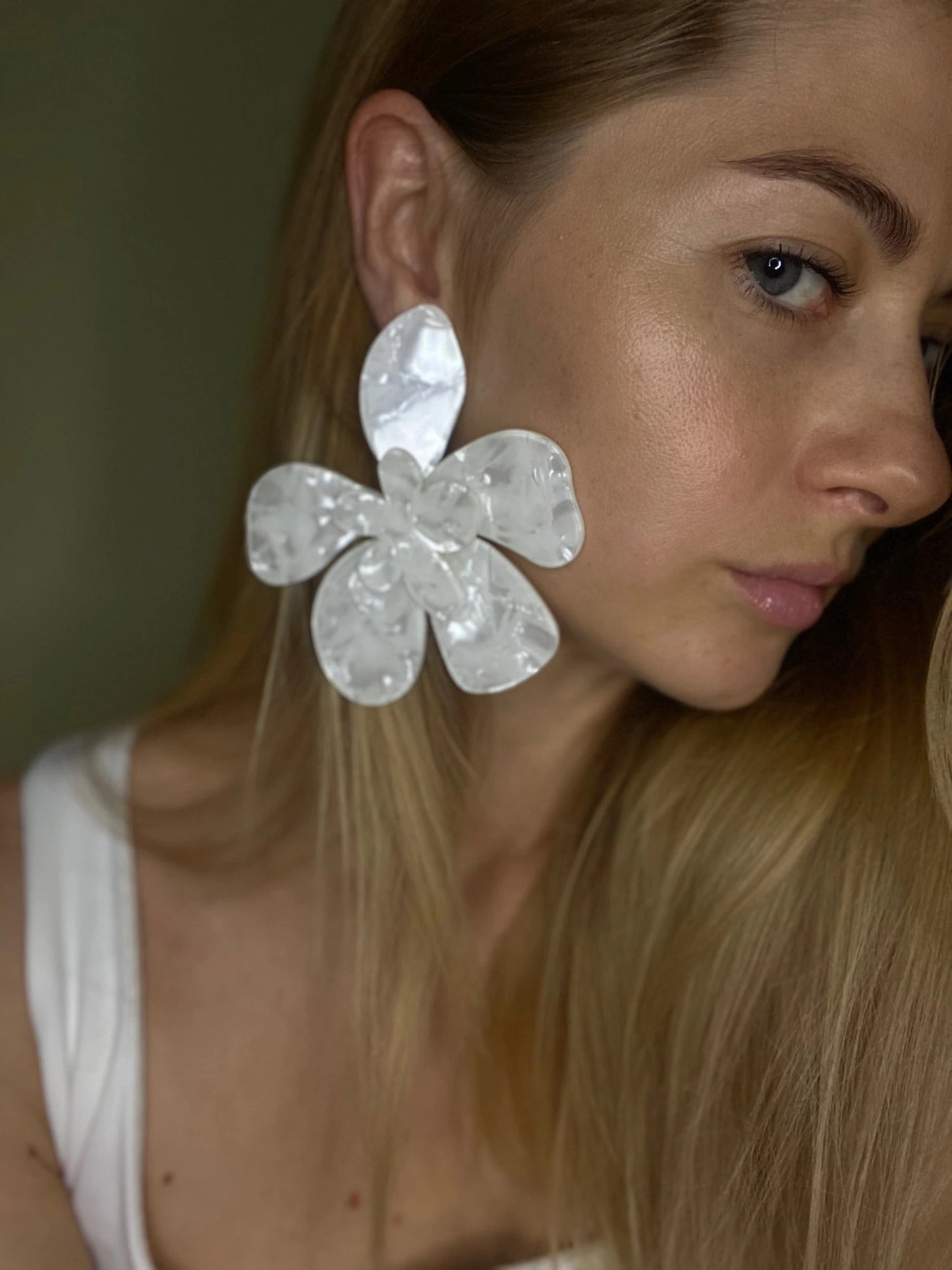 Daisy Flower Earrings