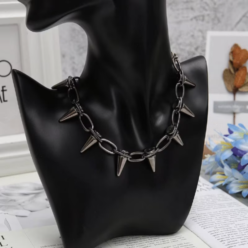 Rivet Choker Spike necklace