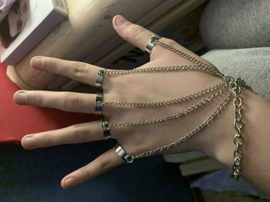 Punk Finger Mitten Rings Bracelet Chain