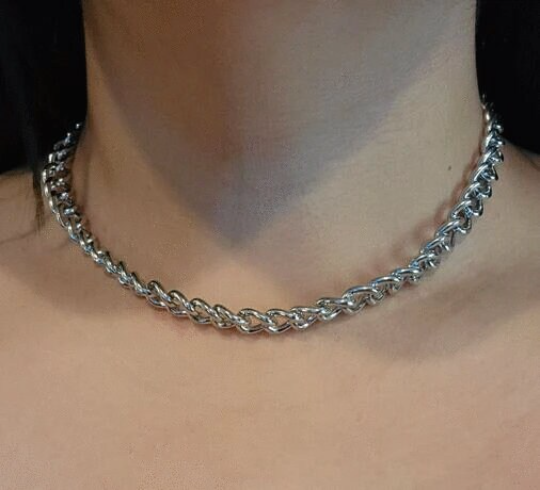 Chain Choker necklace