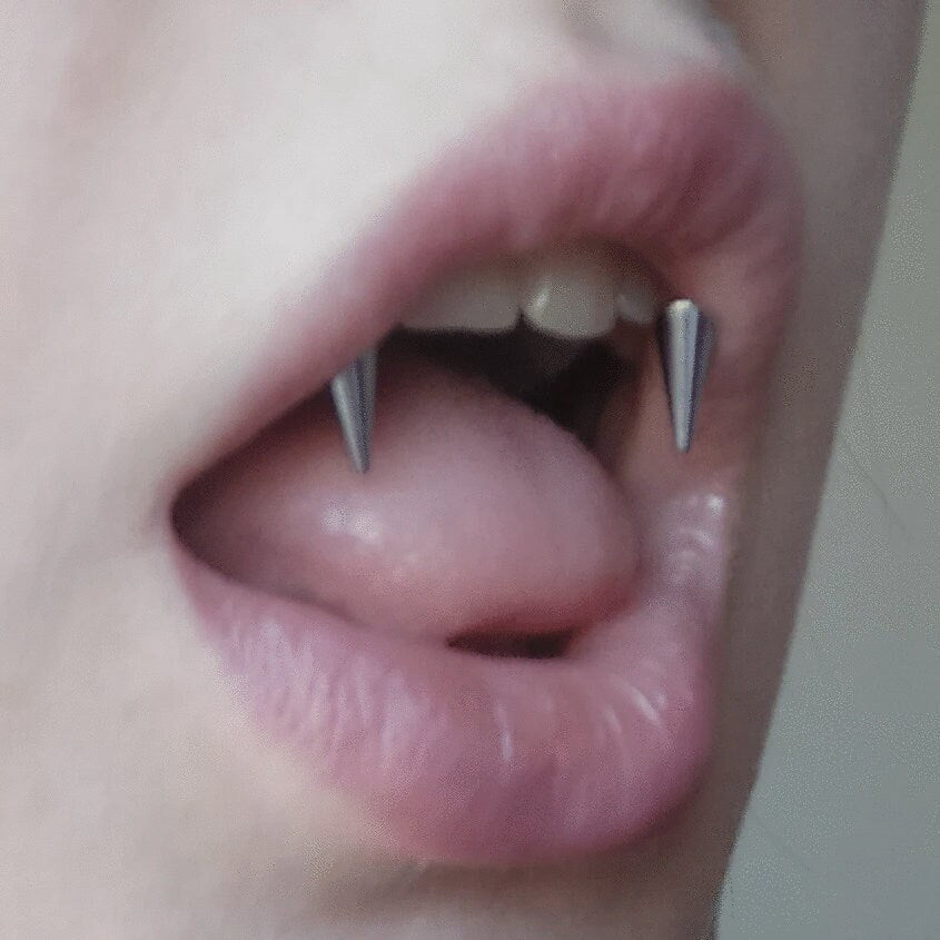 Vampire Septum Dracula Nail Halloween Piercing