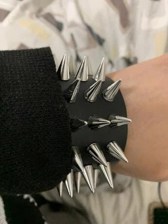 Spiked Bracelet 3 Row