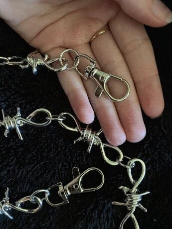 Chunky Barbed Wire Chain