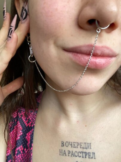 Ear To Lip Chain Ring