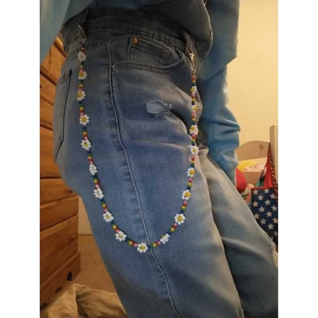 Daisy Flower Beaded Chain Belt