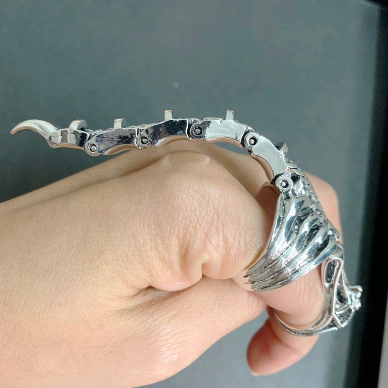 Gothic Finger Claw Scorpion Ring Nail