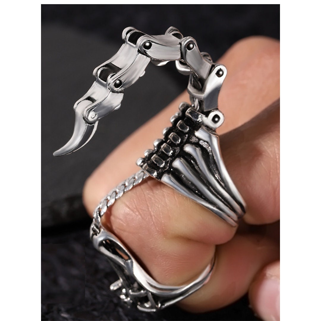 Gothic Finger Claw Scorpion Ring Nail