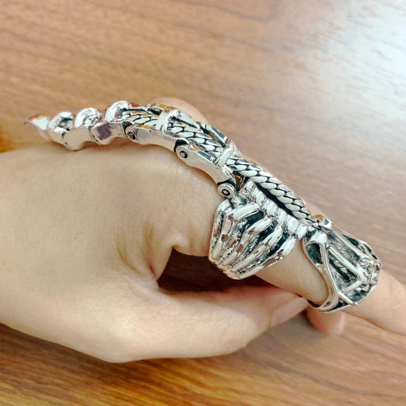 Gothic Finger Claw Scorpion Ring Nail