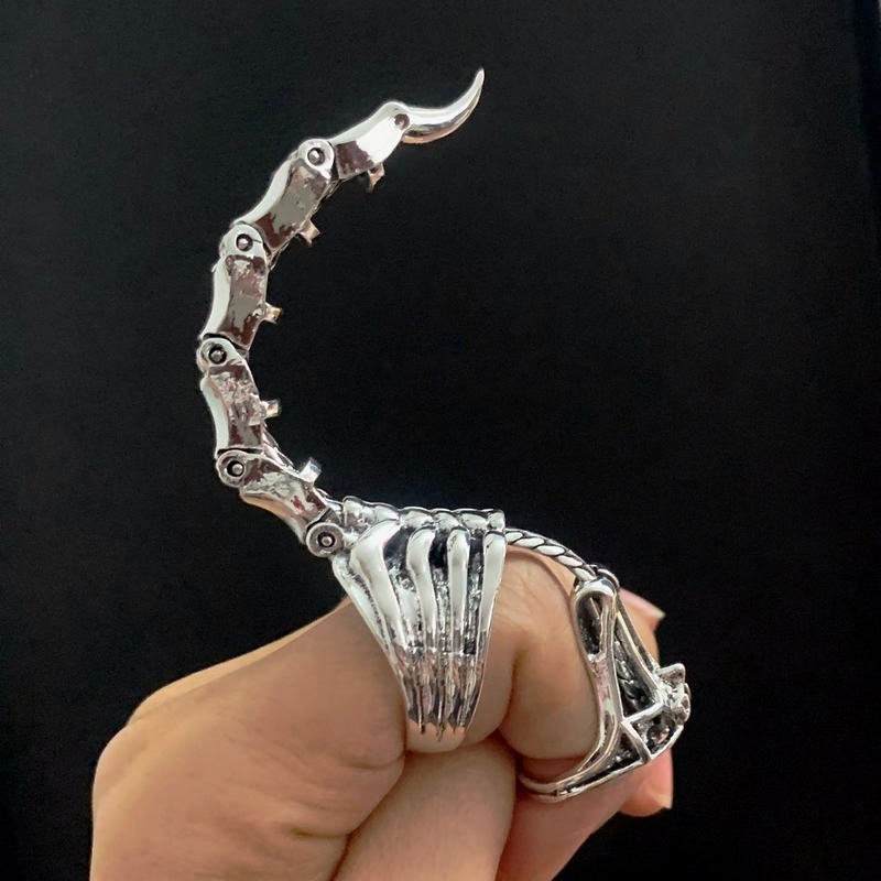 Gothic Finger Claw Scorpion Ring Nail