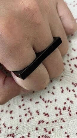 Black knuckle Ring